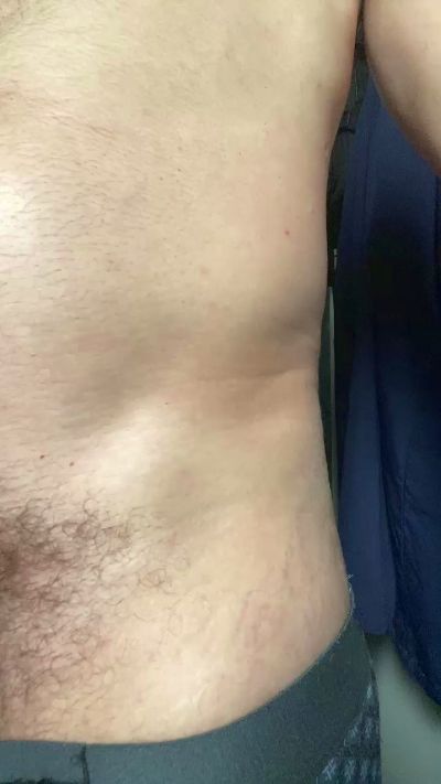 Antonieeez live cam on Cam4