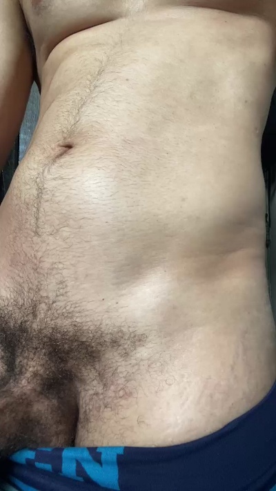 Antonieeez live cam on Cam4