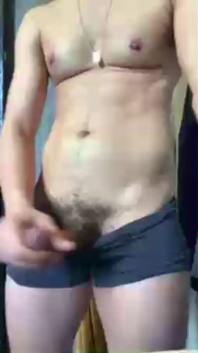 Antonieeez live cam on Cam4