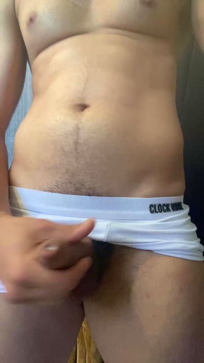 Antonieeez live cam on Cam4