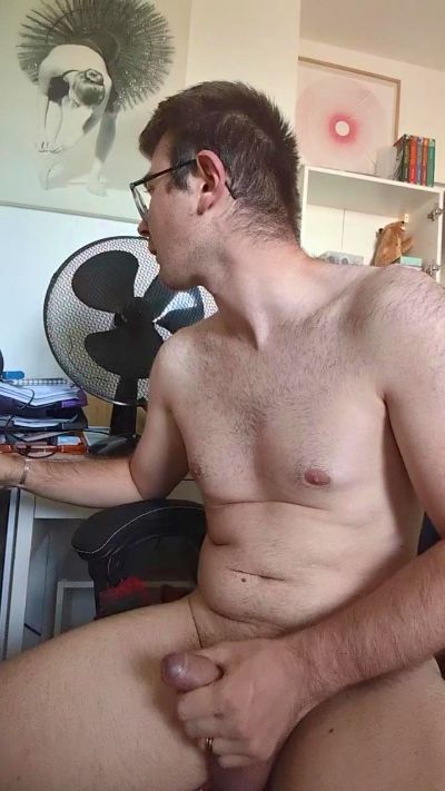 Antonio_2023 live cam on Cam4