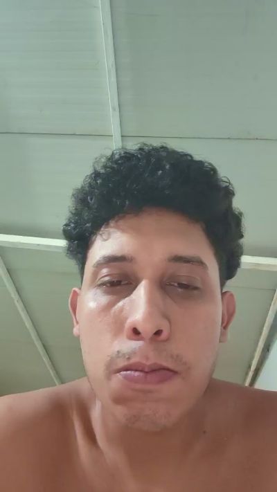 Antoniobello live cam on Cam4
