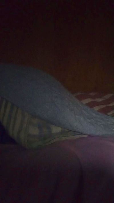 Antonyoluiz live cam on Cam4