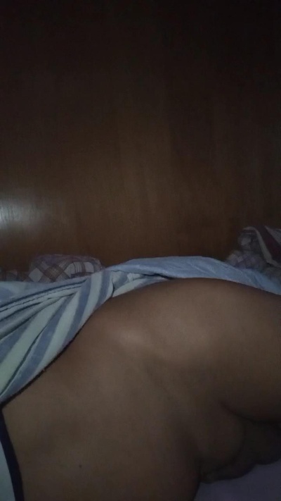 Antonyoluiz live cam on Cam4