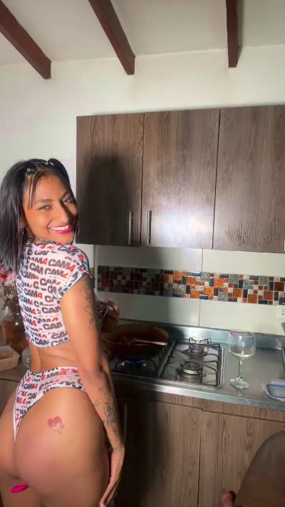 AnyLeon Live Cam on Cam4