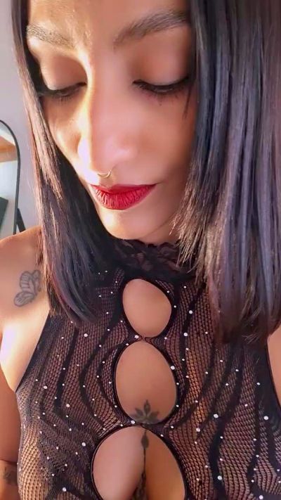 AnyLeon live cam on Cam4