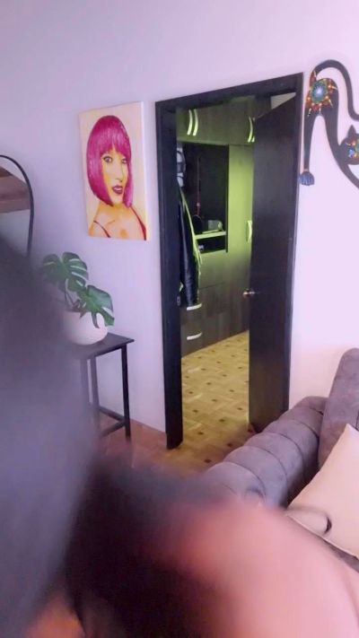 AnyLeon live cam on Cam4