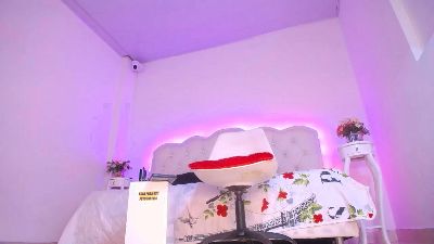 Aphriel_Evans live cam on Cam4