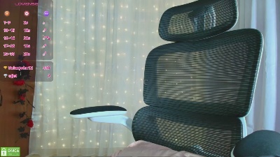 Aphrodite_Magic live cam on Cam4
