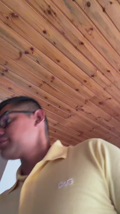 Apolinar Live Cam on Cam4