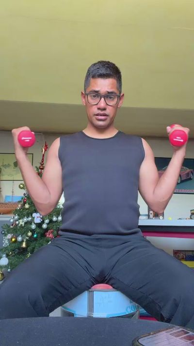Apolinar live cam on Cam4