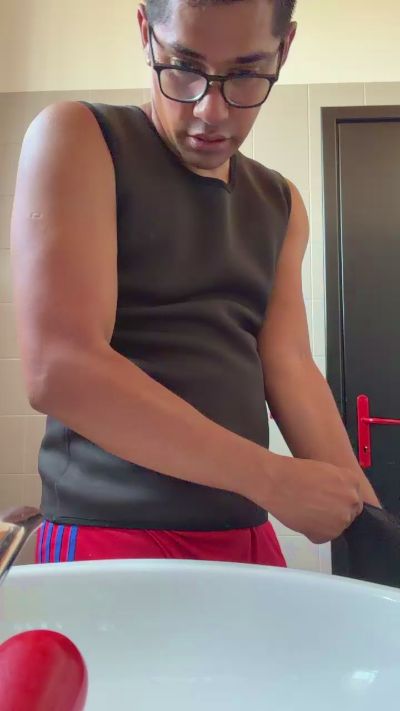 Apolinar live cam on Cam4