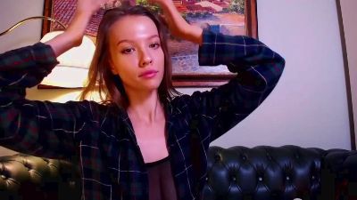 AppleLemi live cam on Cam4