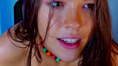AppleLemi live cam on Cam4