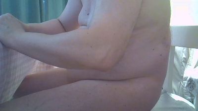 Aprile2026 live cam on Cam4