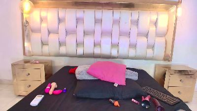 AprillRoss live cam on Cam4