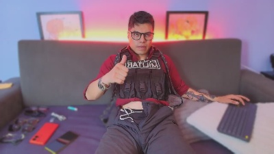 AquilesTaylor live cam on Cam4