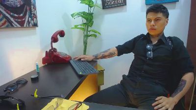 AquilesTaylor live cam on Cam4