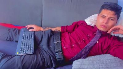 AquilesTaylor live cam on Cam4