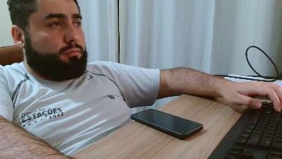 Arabe1992 live cam on Cam4