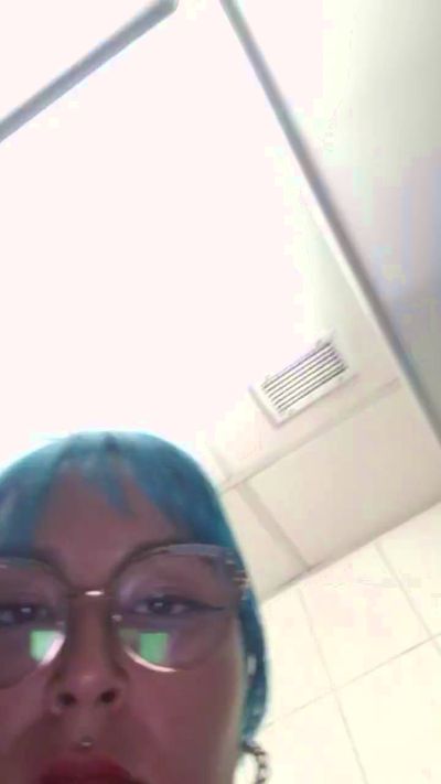 Aracnic live cam on Cam4