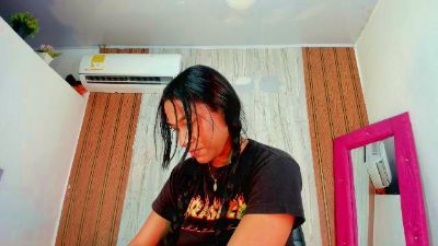 Aratnzacute live cam on Cam4