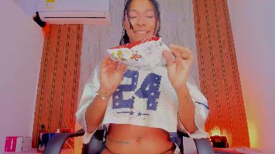 Aratnzacute live cam on Cam4