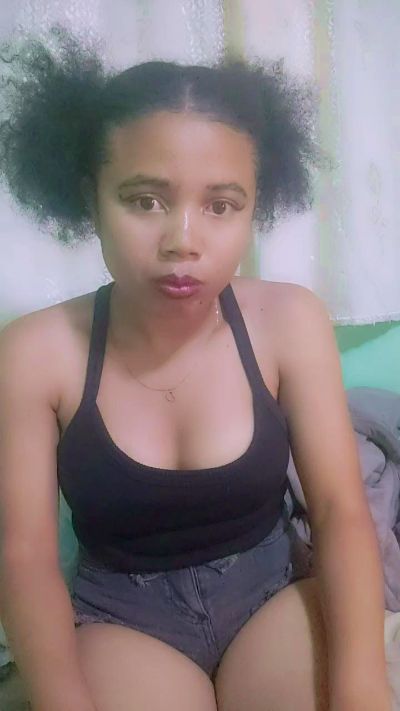 Arbelah live cam on Cam4