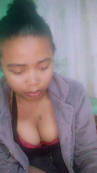 Arbelah live cam on Cam4