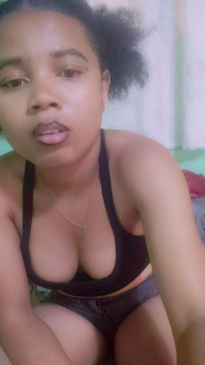 Arbelah live cam on Cam4