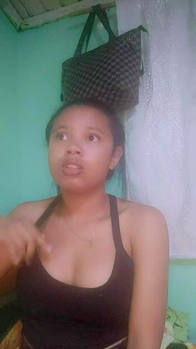 Arbelah live cam on Cam4