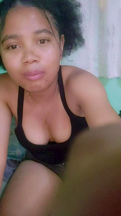 Arbelah live cam on Cam4