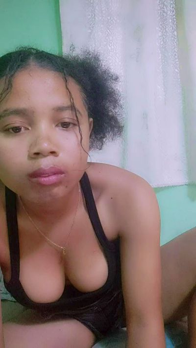 Arbelah live cam on Cam4