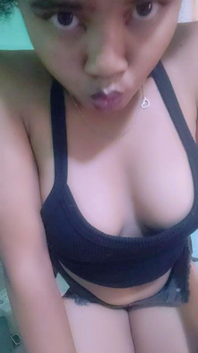 Arbelah live cam on Cam4