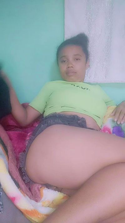 Arbelah live cam on Cam4