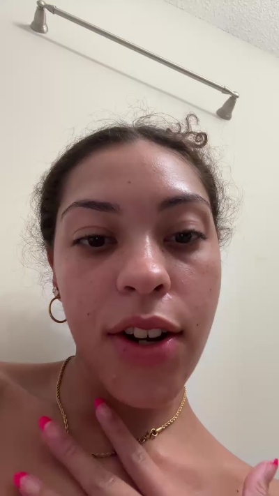 ArchedQueen87 live cam on Cam4