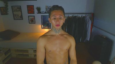 ArchiGoold live cam on Cam4