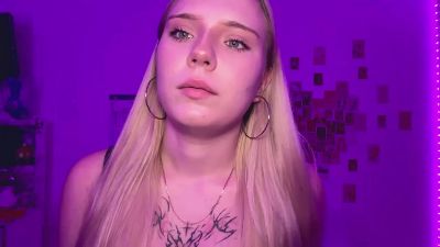 ArdelleHodos live cam on Cam4