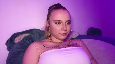 ArdelleHodos live cam on Cam4