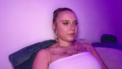 ArdelleHodos live cam on Cam4