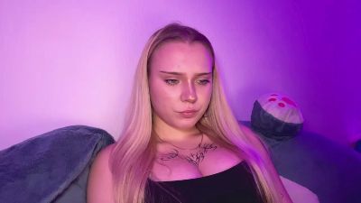 ArdelleHodos live cam on Cam4