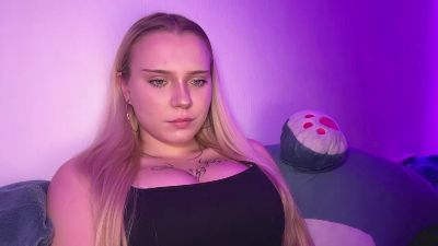 ArdelleHodos live cam on Cam4
