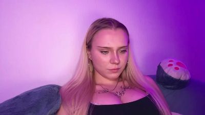 ArdelleHodos live cam on Cam4