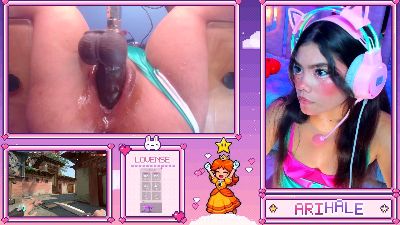 AriHale live cam on Cam4