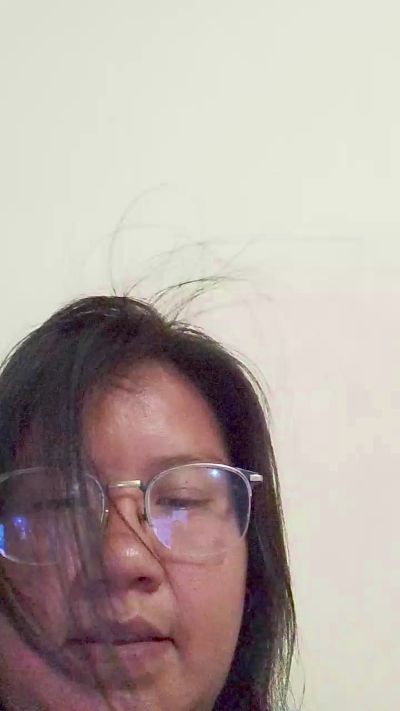 AriPM live cam on Cam4
