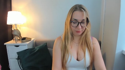 AriaSexually live cam on Cam4