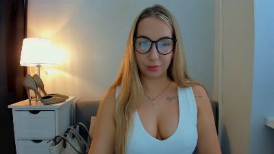 AriaSexually live cam on Cam4