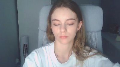 AriaYoung live cam on Cam4