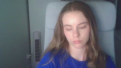 AriaYoung live cam on Cam4
