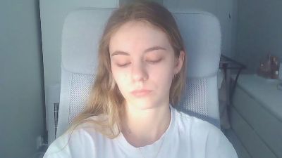AriaYoung live cam on Cam4